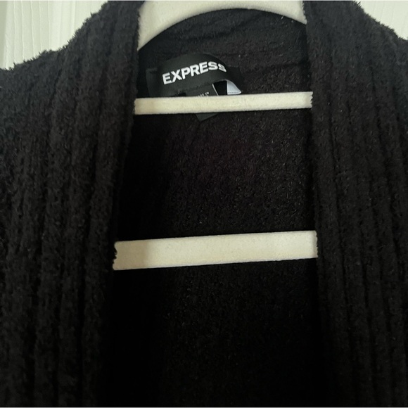 Express Cardigan - Picture 2 of 5